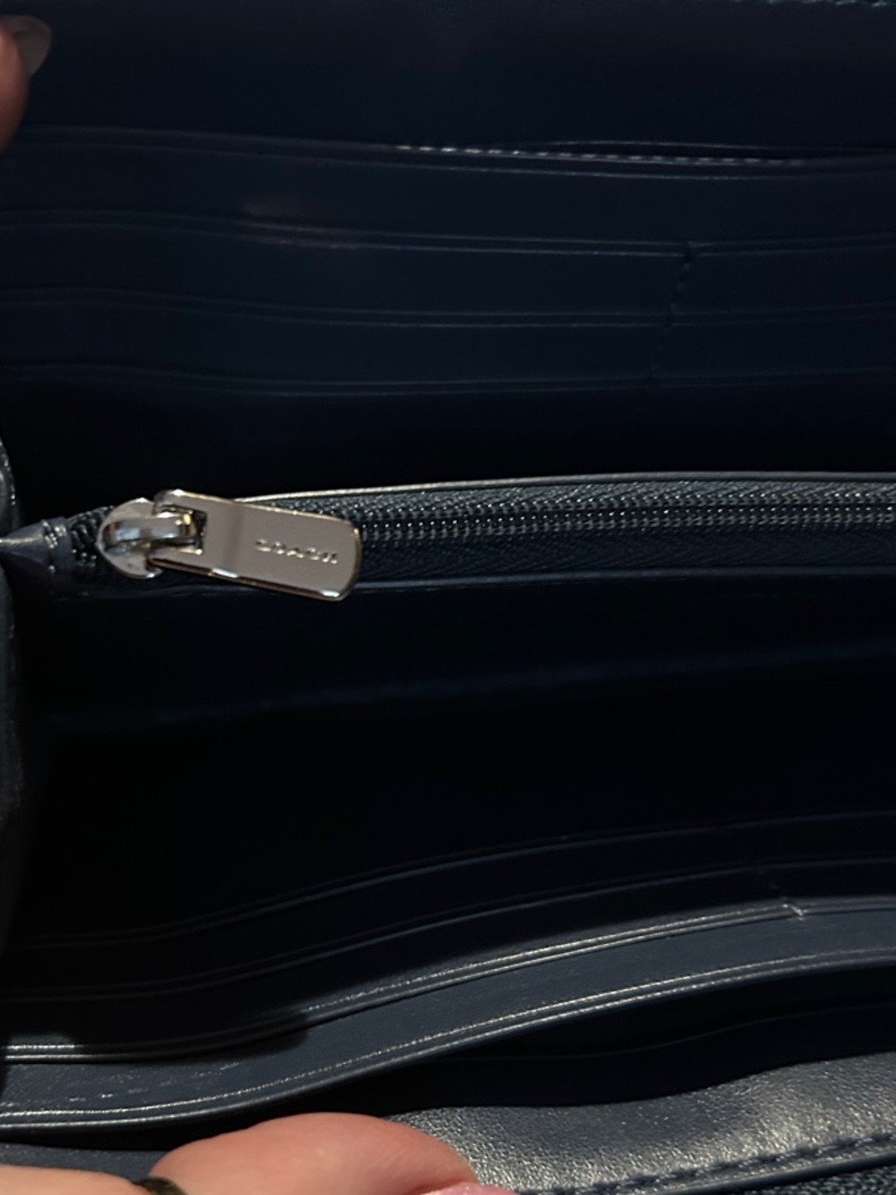 Coach 2019 Radial Rainbow Long Wallet in Signature Jacquard and Navy Leather EUC - Picture 3 of 9